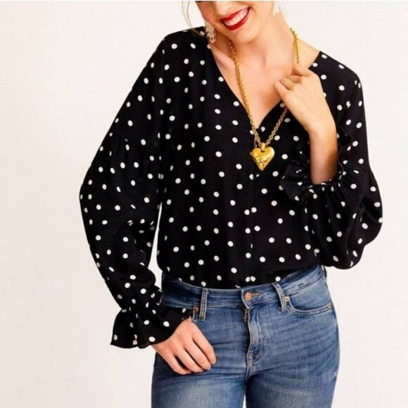 Sanctuary Tops - NWOT Sanctuary Alma Polka Dot V Neck Blouse Sz XS